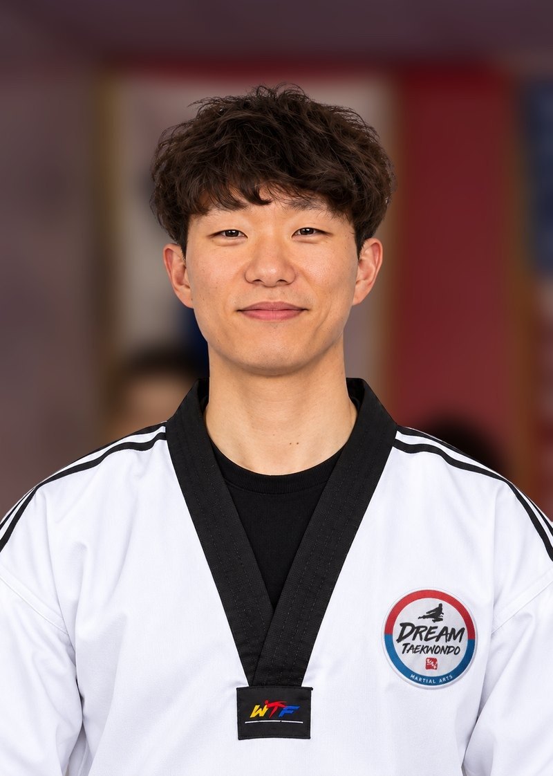 Master Inho Lee in his Dream Taekwondo uniform at the studio